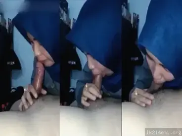 ABG Polos Cicip Kontol Perdana, Ngemut Sampe Peju Muncrat di Mulut poster