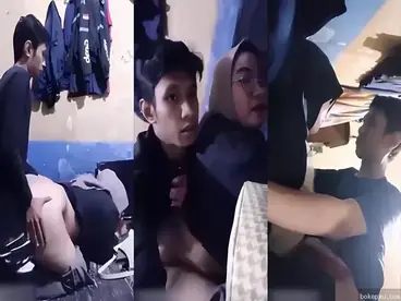 Bawa Pacar Ke Rumah Kosong Dicocok Brutal poster