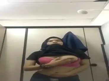 Jilbab Nakal Pulang ngampus Langsung Ngentot Liar poster
